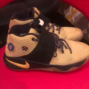 Kyrie Irving Basketball Tennis